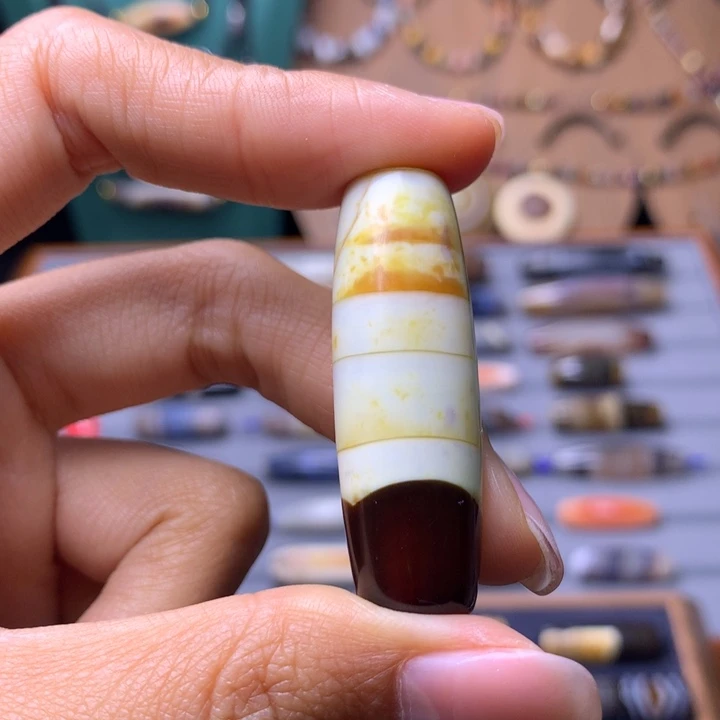 未镶嵌颈饰玛瑙/玉髓安**达