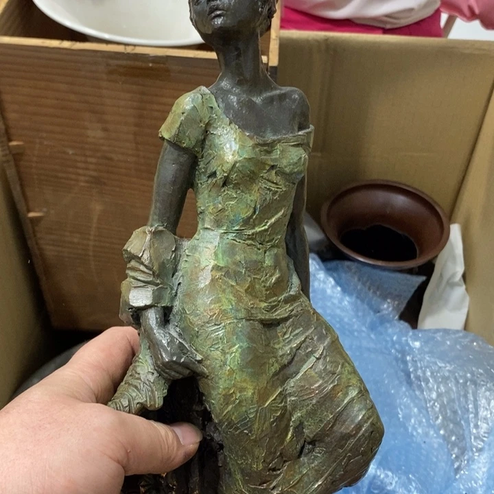 天***蓝中古品有微瑕，谨慎入手