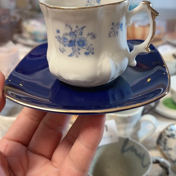 瓷片地板喵精咖啡杯