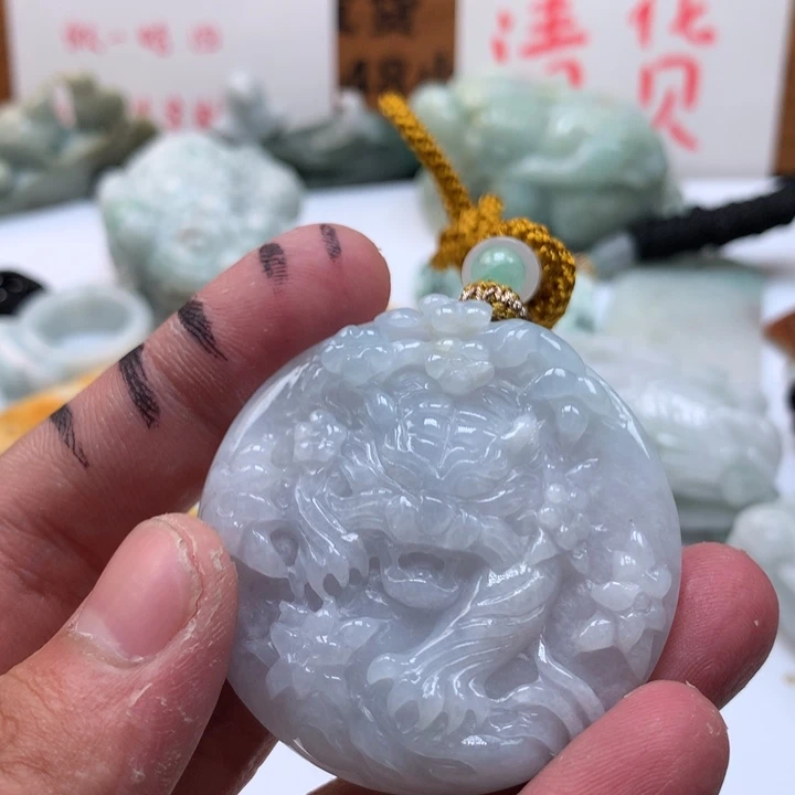 翡翠未镶嵌颈饰保真天然a货翡翠