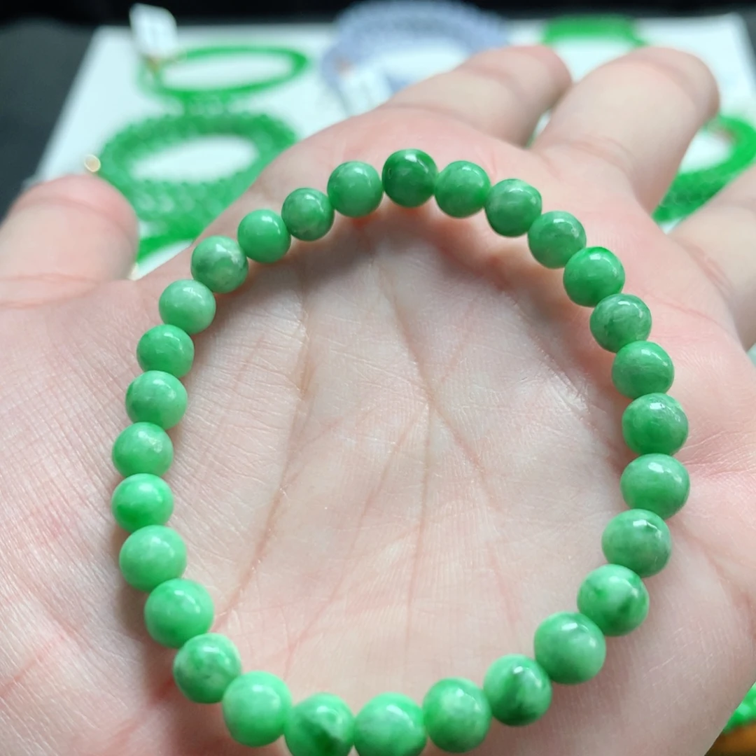 翡翠未镶嵌手链翡翠