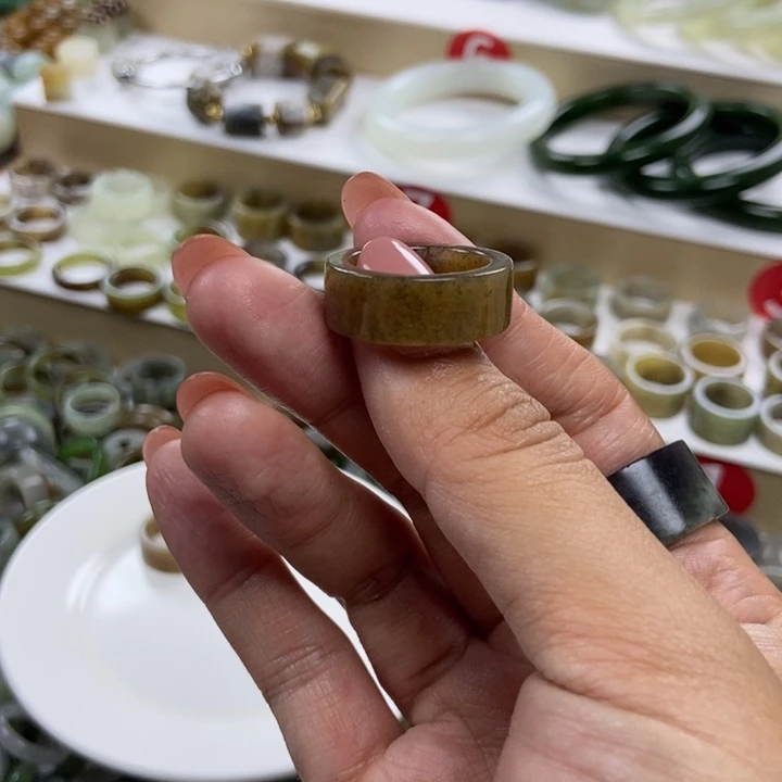 未镶嵌和田玉珠宝半成品?****?