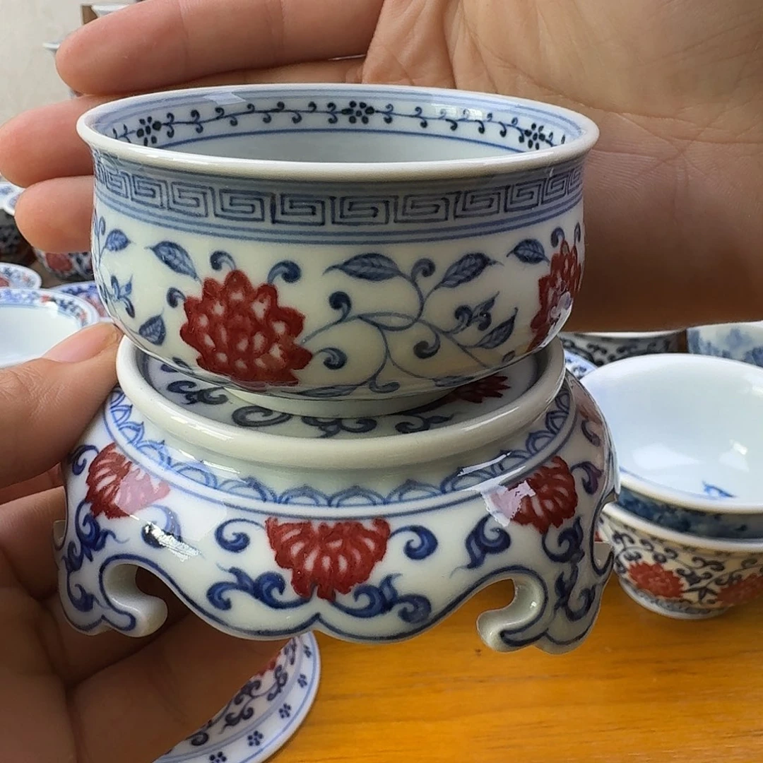 宝***～釉里红卢氏杯和板凳盖置一起