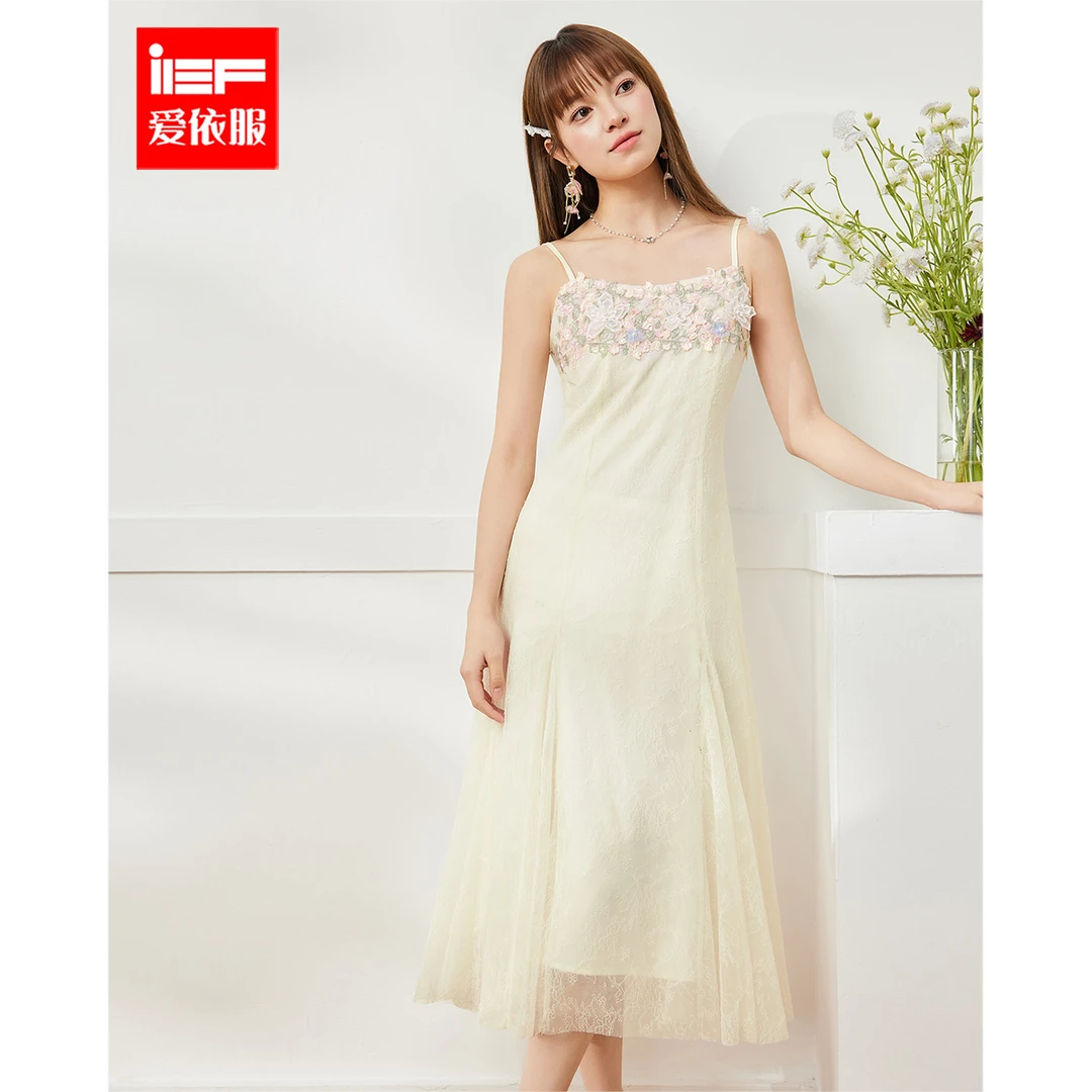 IEF/爱依服连衣裙2025夏季新款度假风气质减龄仙女吊带长裙流光风