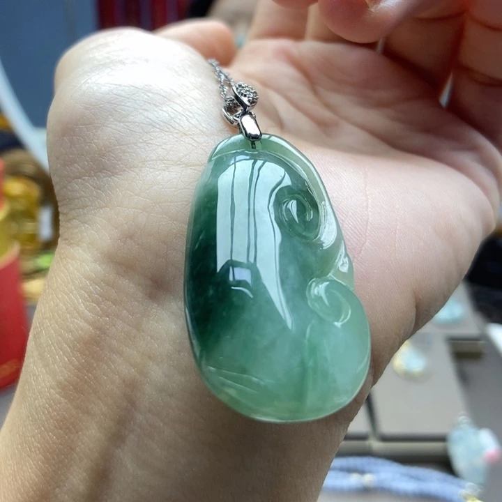 翡翠银S925镶嵌颈饰吊坠1