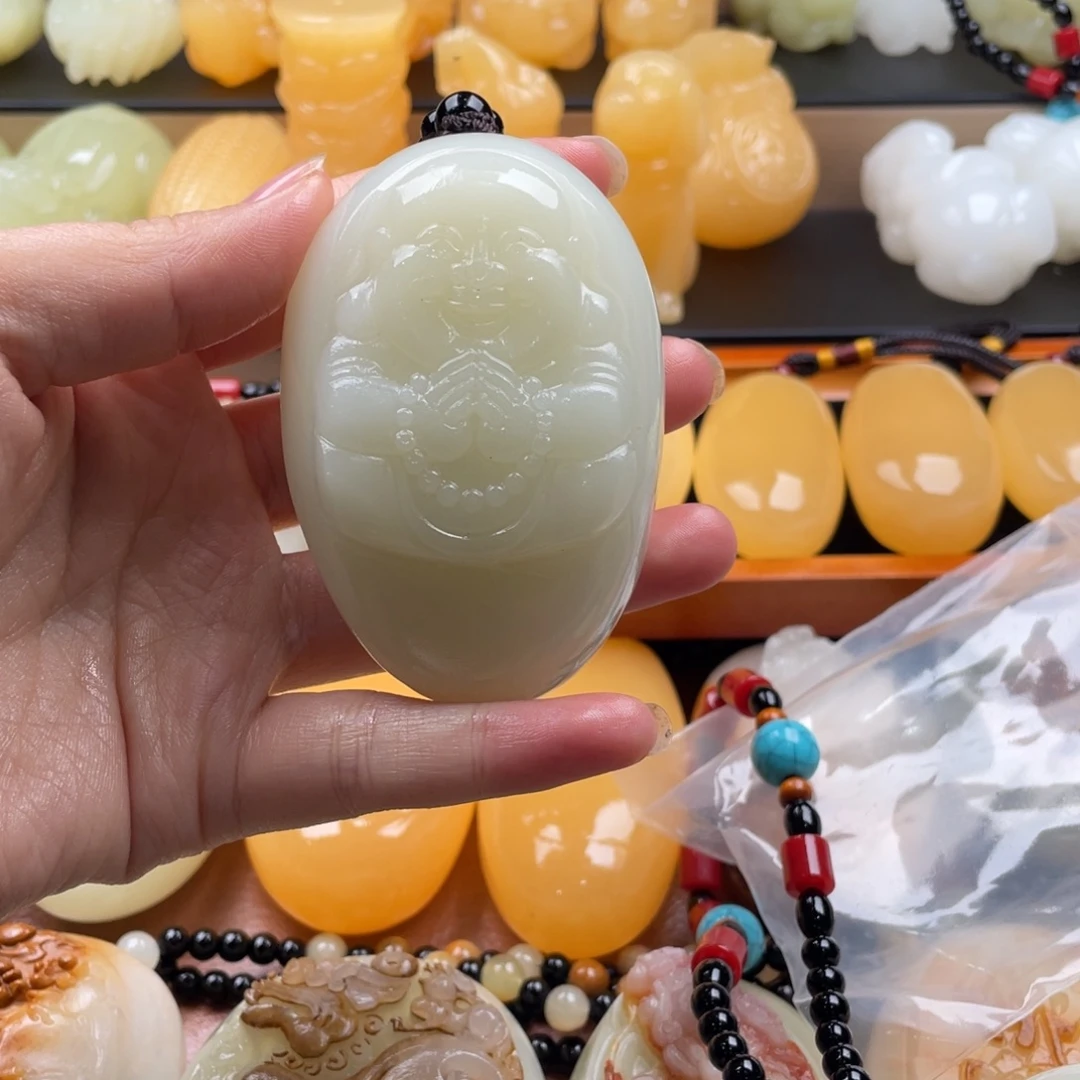 保***发石材天然古青石手把件