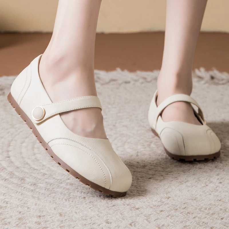 7226春秋新款软底软面防滑中老年妈妈鞋舒适气质百搭女平底单鞋女