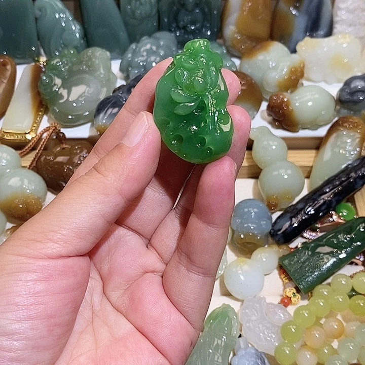 未镶嵌和田玉挂件可****y