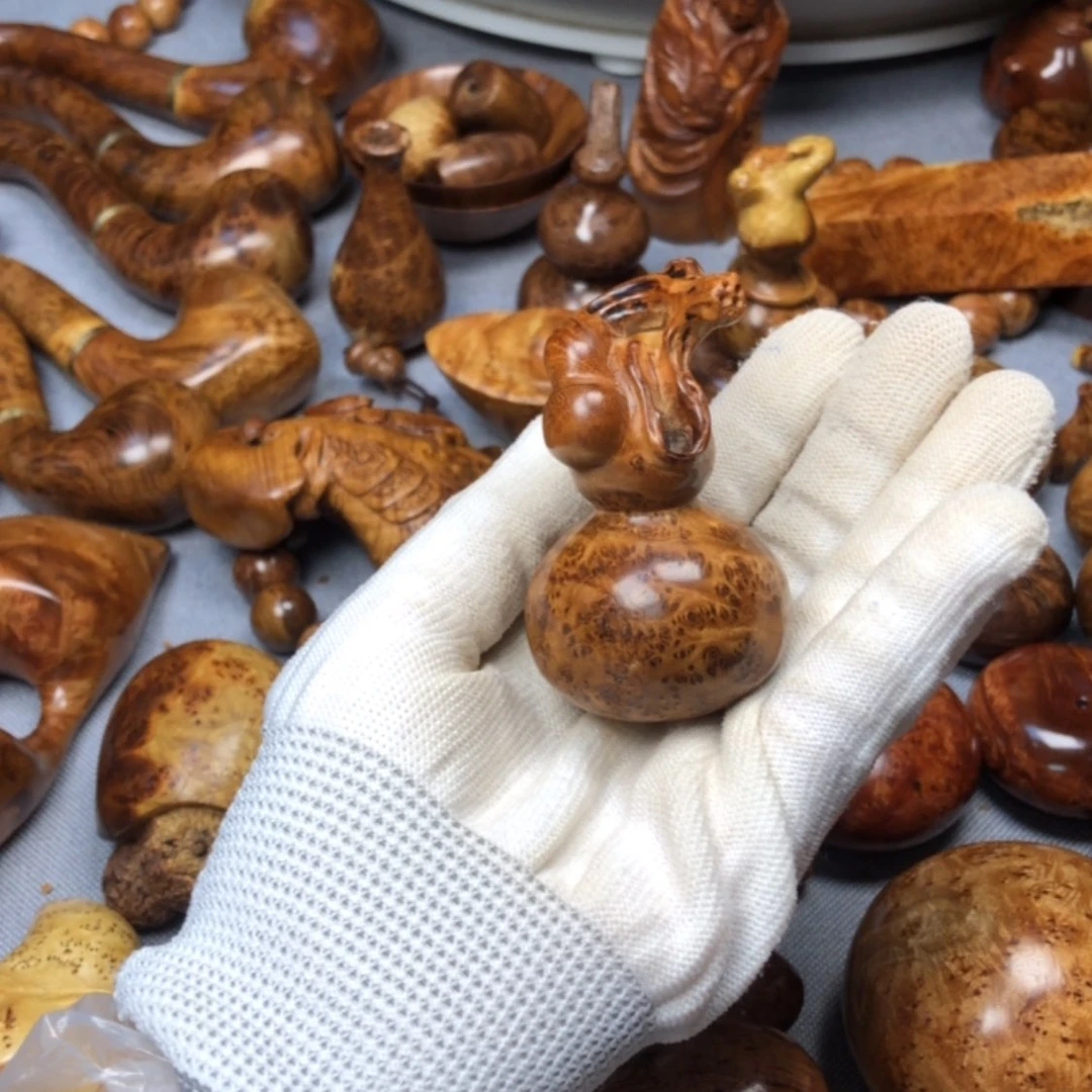 【闪购商品】木麻梨疙瘩火琉璃手把件