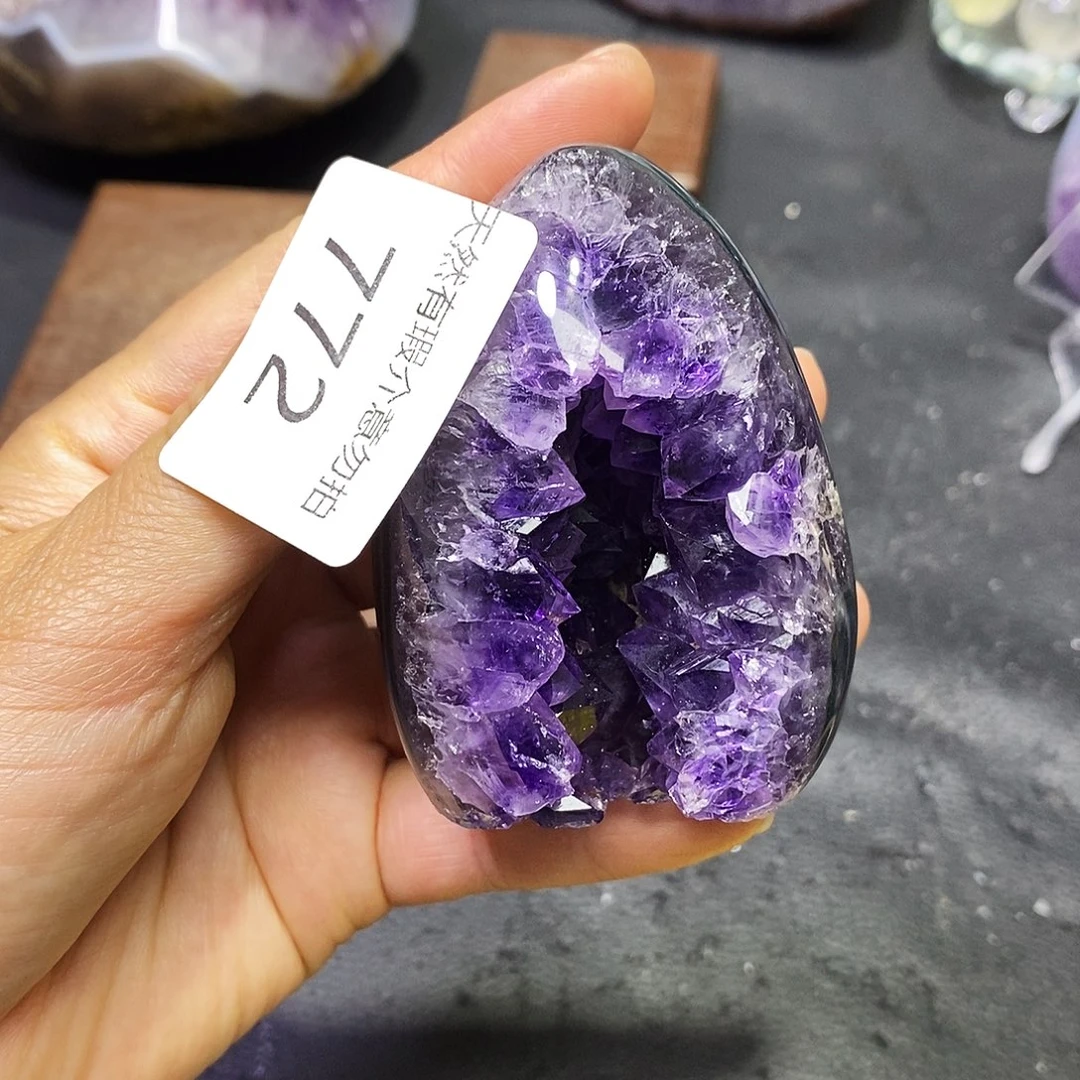 未镶嵌紫晶大型摆件（非配饰）
