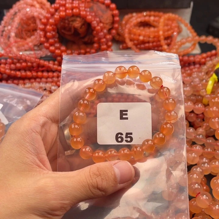 南红玛瑙未镶嵌多样性发货默认微瑕称重9mm