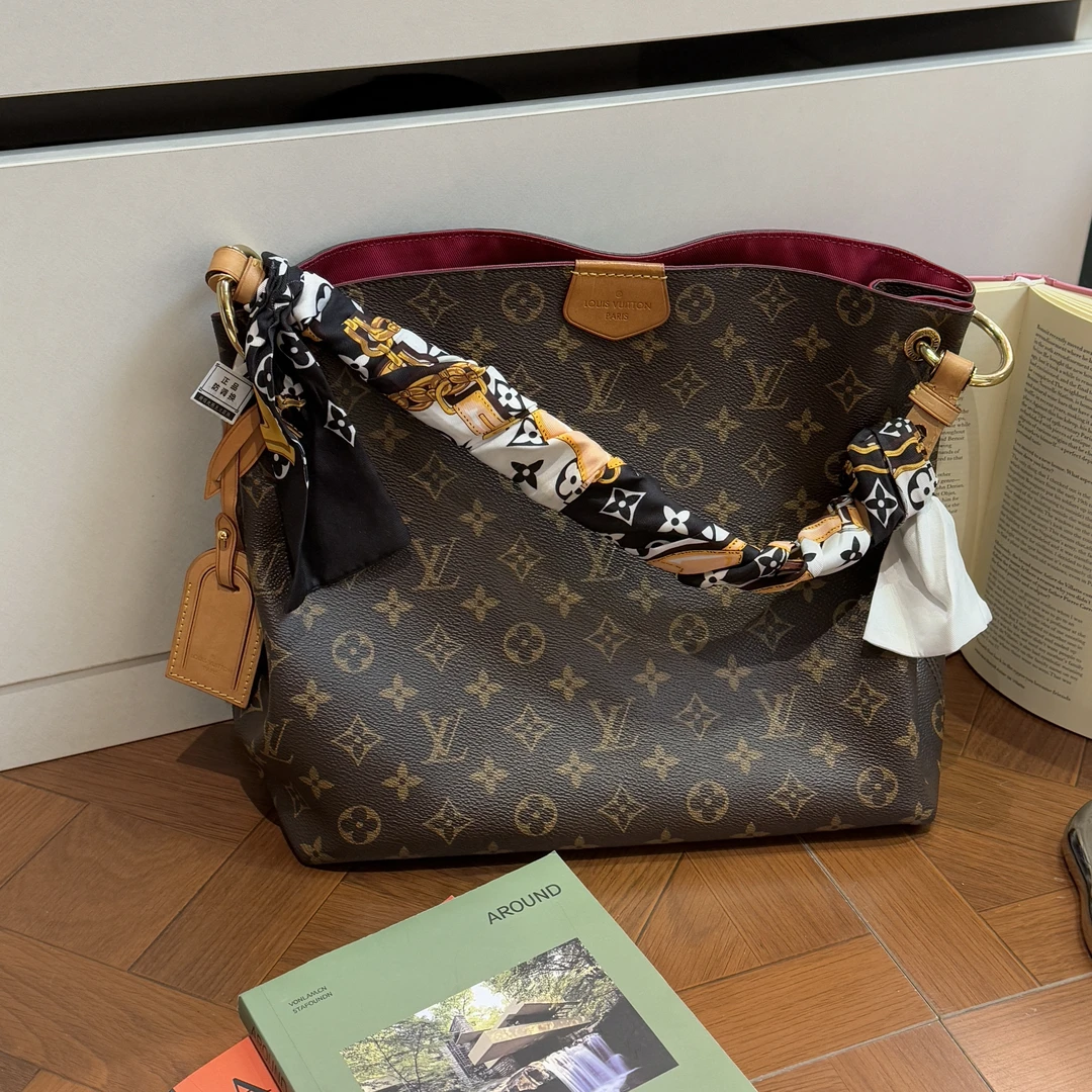 95新 LouisVuitton/路易威登 graceful小号 老花芯片托特包单肩包