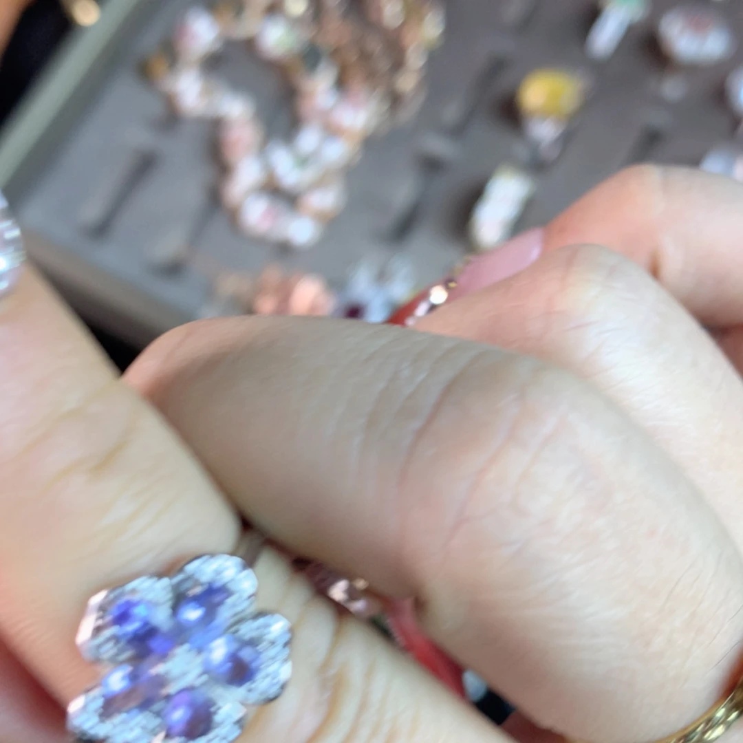 【闪购商品】瓷片楚楚中古满55包邮