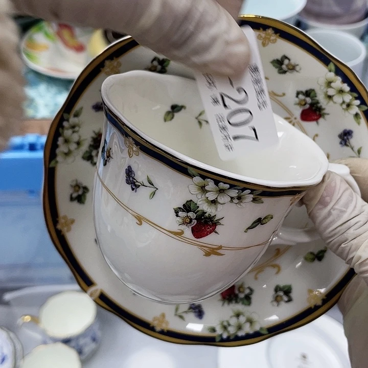 云*裳207 鹿屋家的美麗瓷器