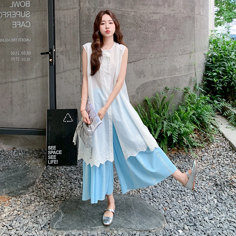 白色无袖开衫蓝色花边阔腿裤两件套女夏巨好看清冷松弛感时尚套装