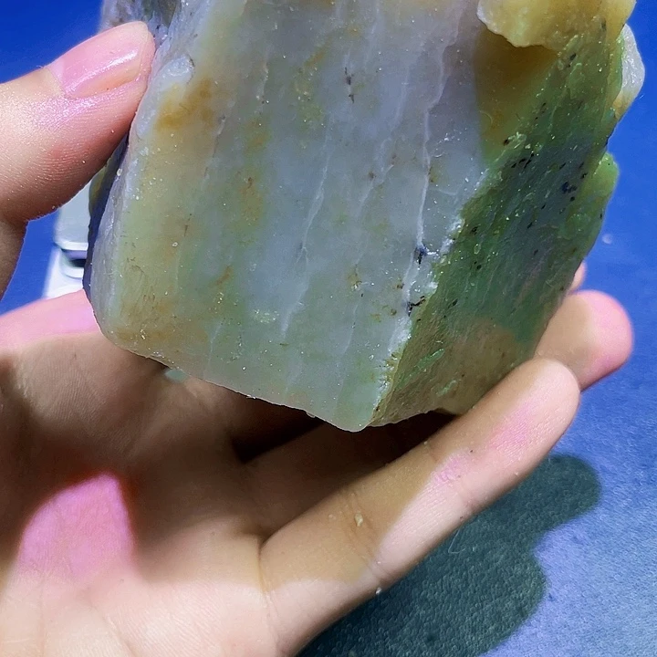 未镶嵌和田玉（糖玉）珠宝半成品