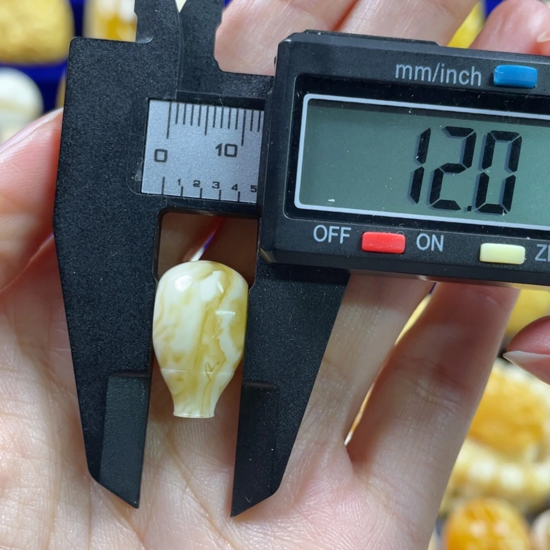 琥珀未镶嵌裸石琥珀蜜蜡
