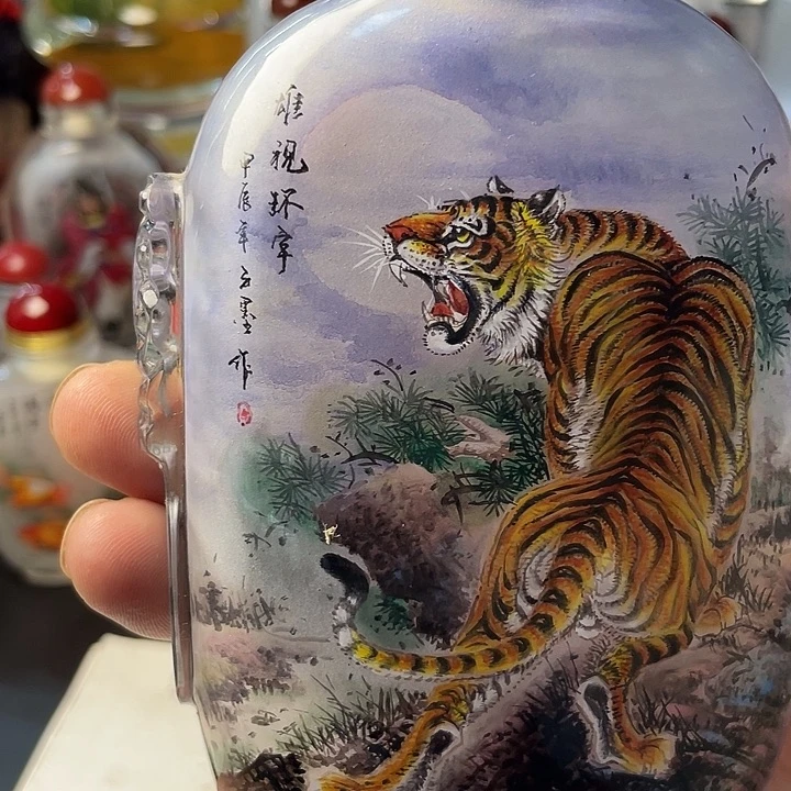 有机玻璃内画造晶手绘鼻烟壶