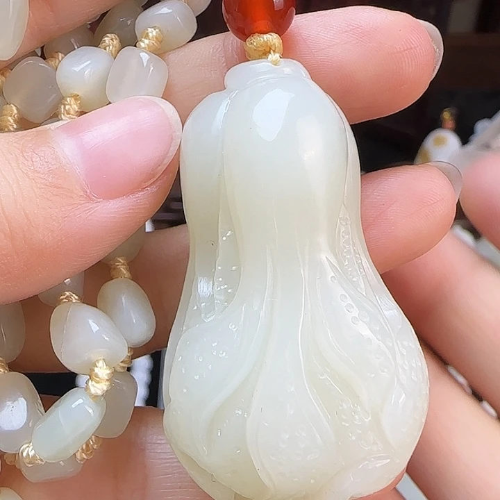 颈饰未镶嵌和田玉定制发货