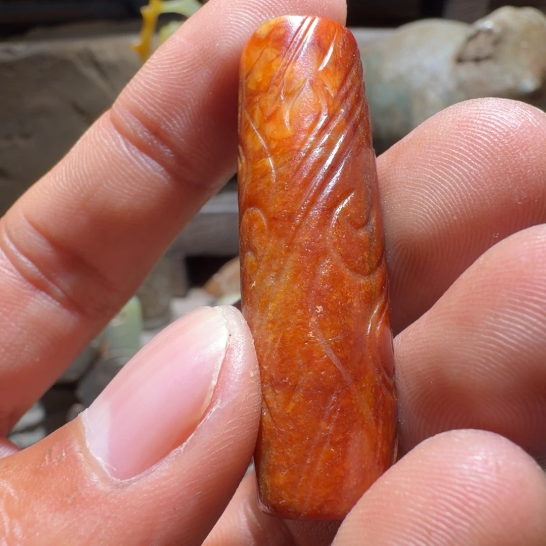 荣***堂和田玉（糖玉）未镶嵌颈饰