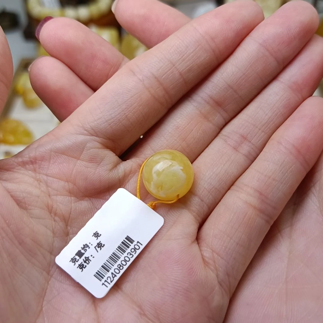 蜜蜡裸石未镶嵌慕*雪俄料