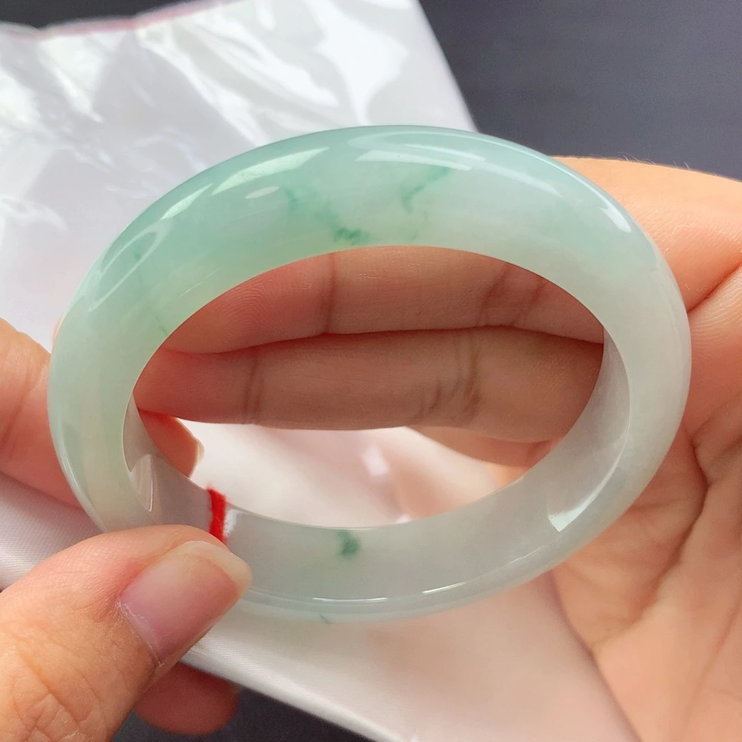 【闪购商品】未镶嵌手镯翡翠999417