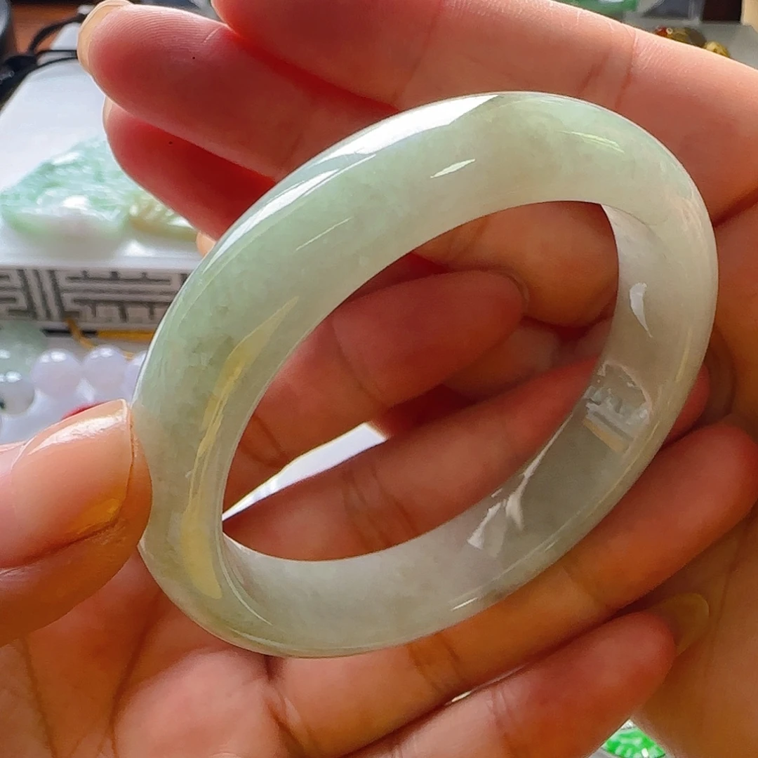 翡翠未镶嵌手镯翡翠350