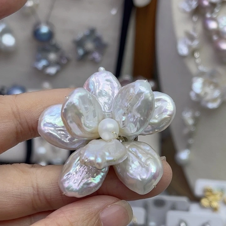 未镶嵌胸饰淡水珍珠