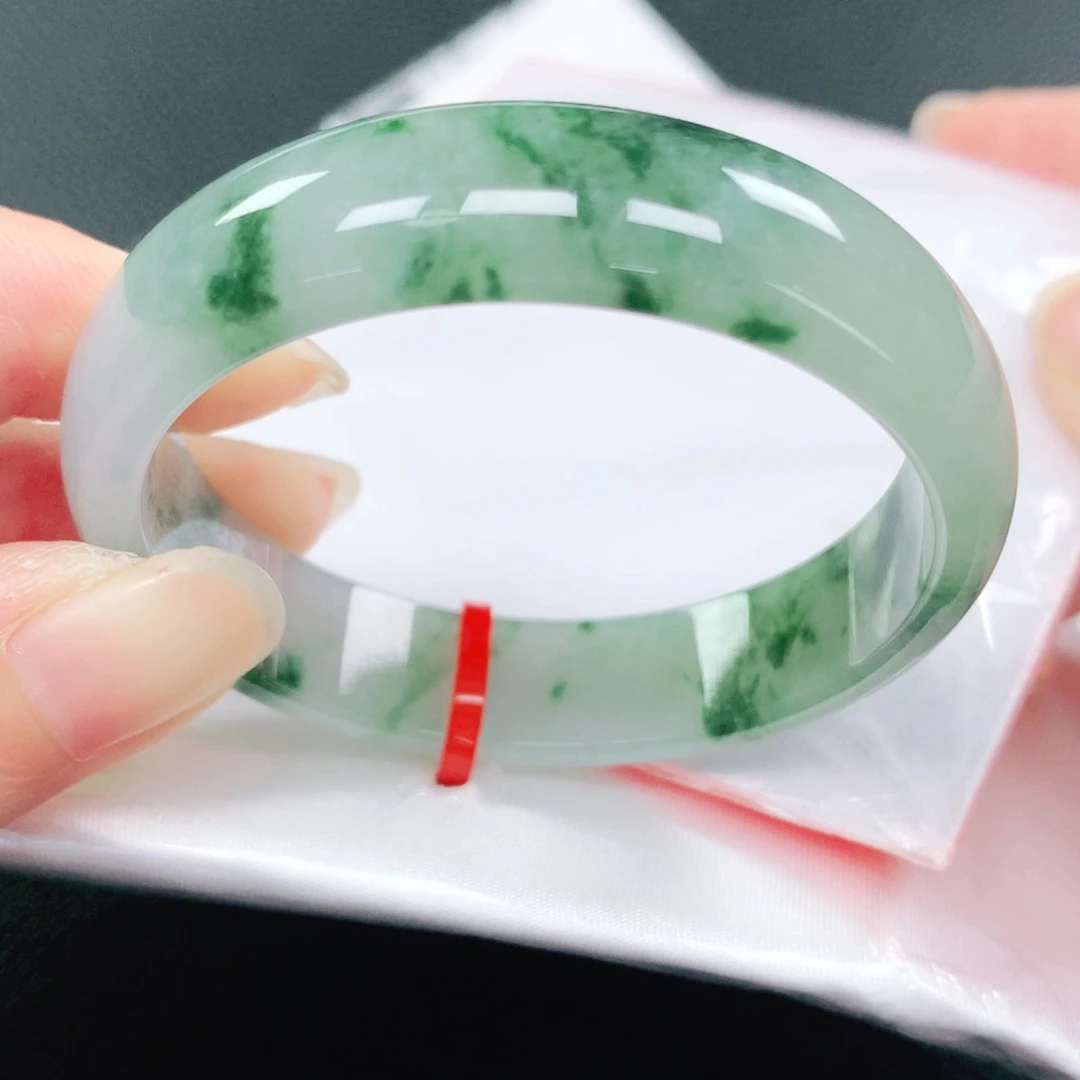 未镶嵌手镯翡翠48圈