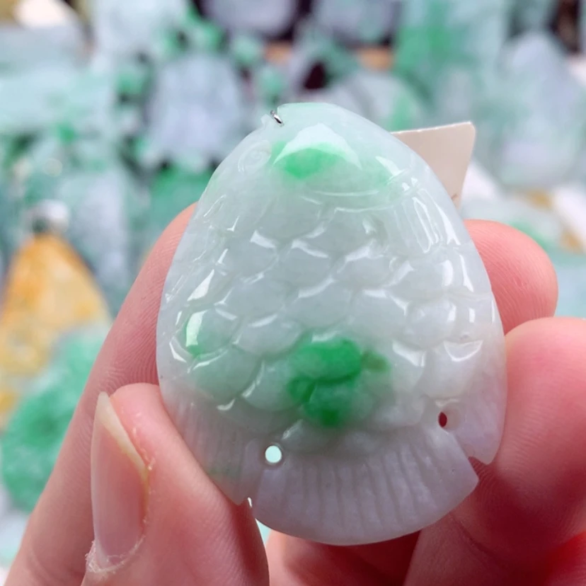 【闪购商品】翡翠吊坠(不含链)未镶嵌