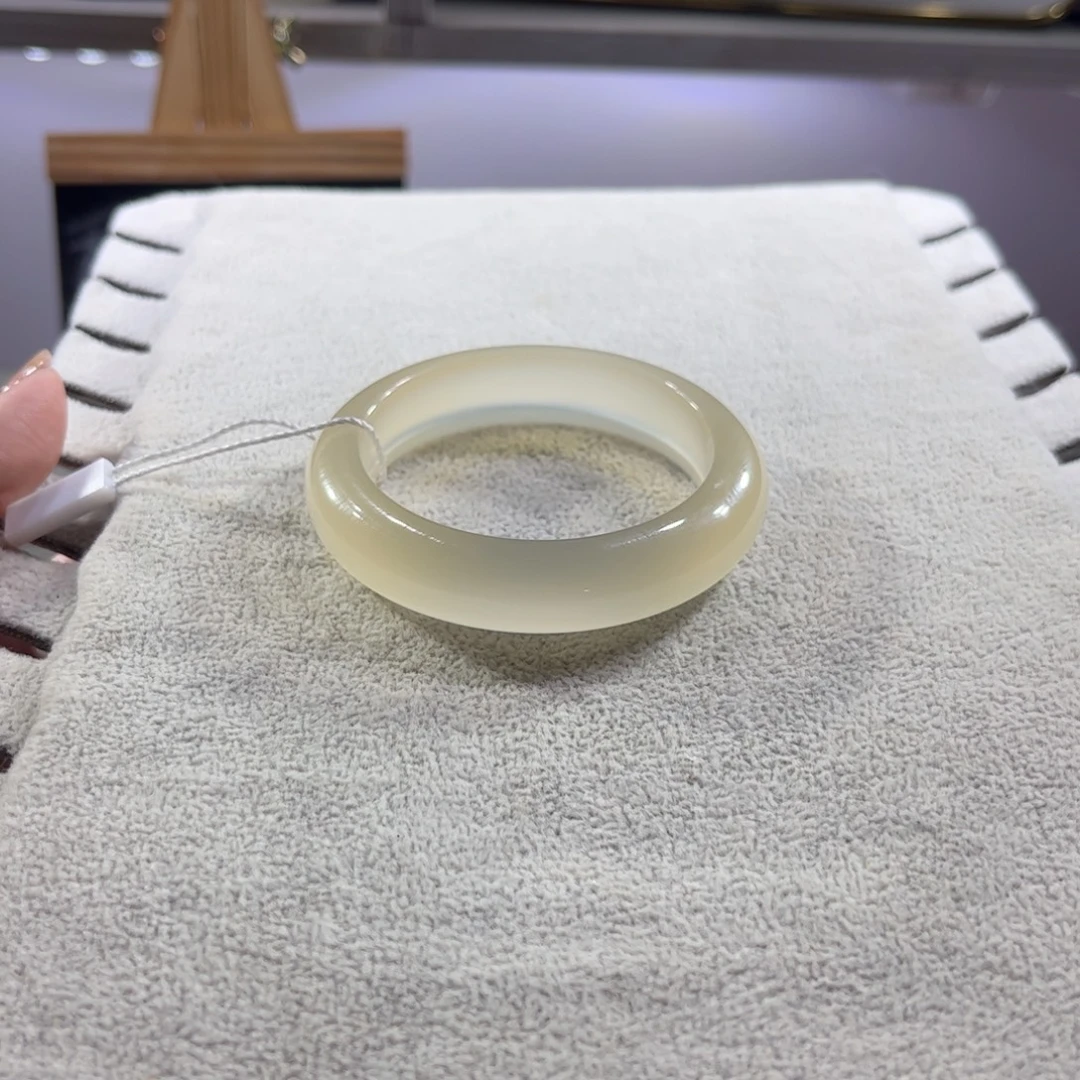 饱***ㅤ手镯玛瑙/玉髓未镶嵌