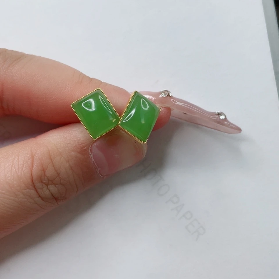 【闪购商品】和田玉（碧玉）耳饰18K金镶嵌你***来耳饰