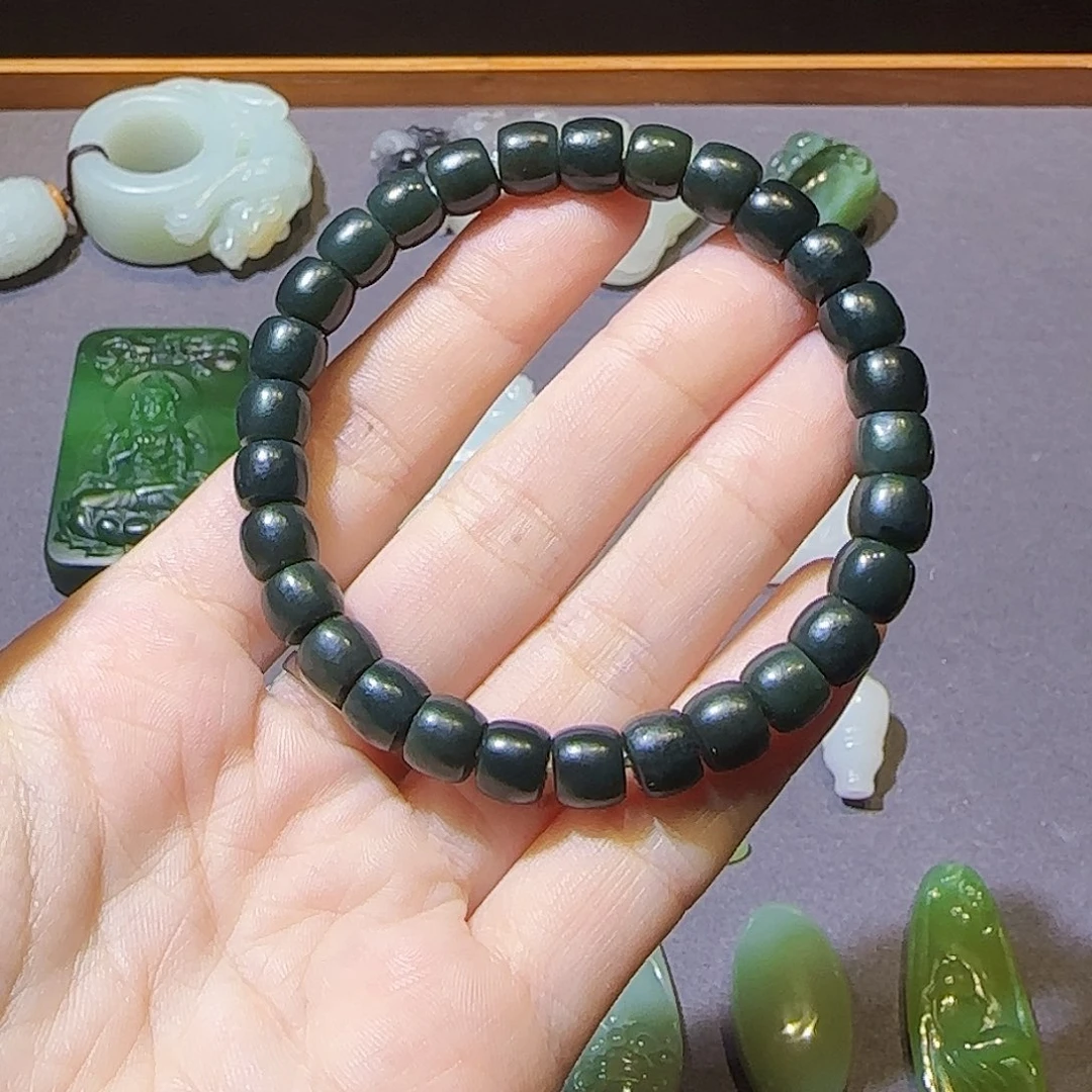 和田玉未镶嵌手链