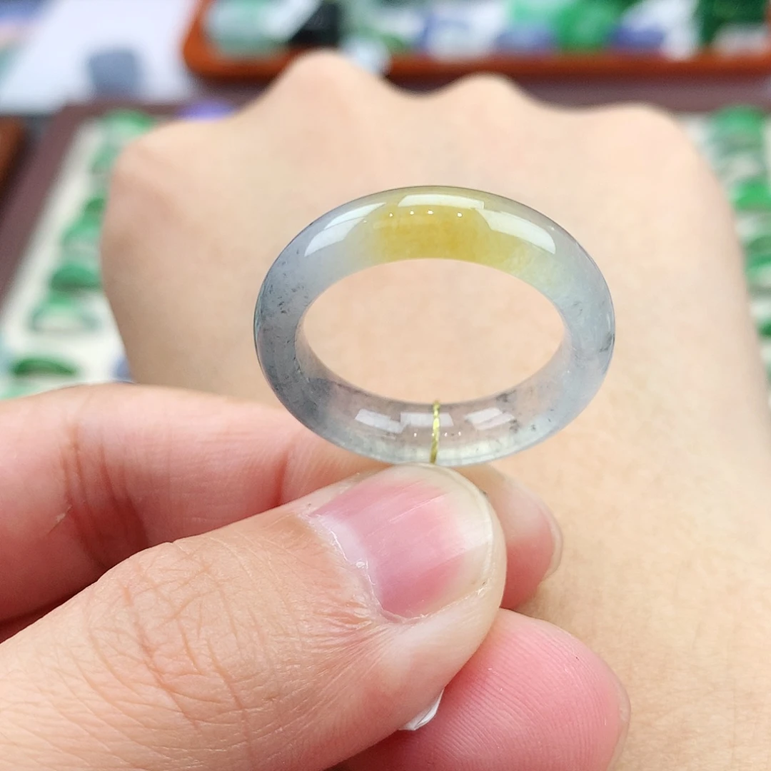 翡翠未镶嵌戒指20号