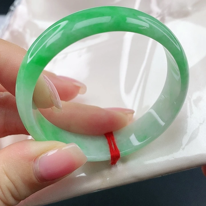 未镶嵌手镯翡翠翡翠333