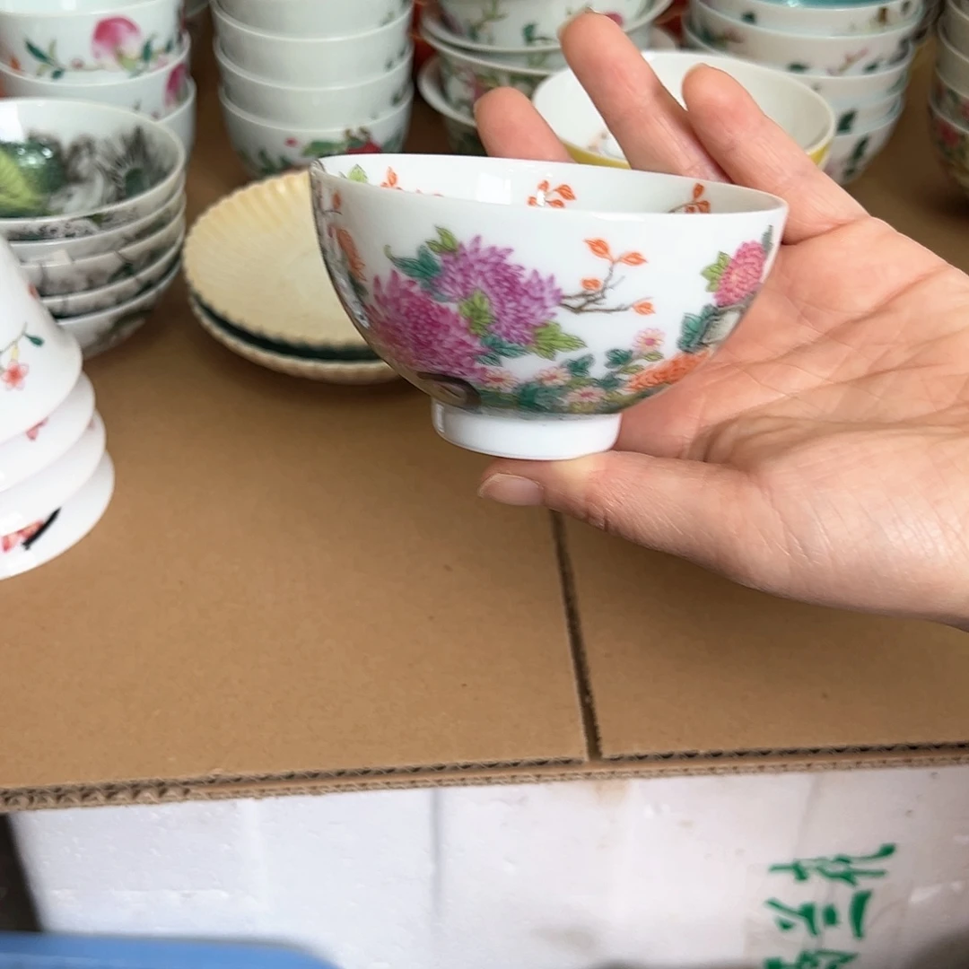 瑕疵瑕疵明显陶瓷