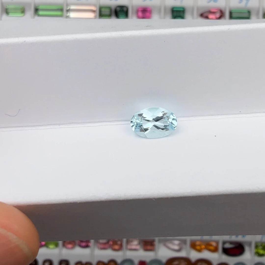 海蓝宝石裸石天然1.13克拉