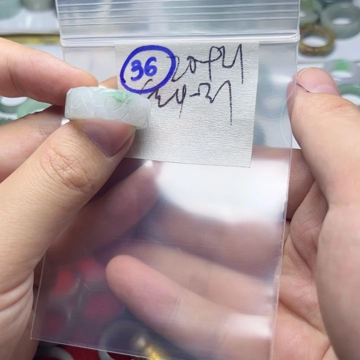 定制翡翠未镶嵌明天