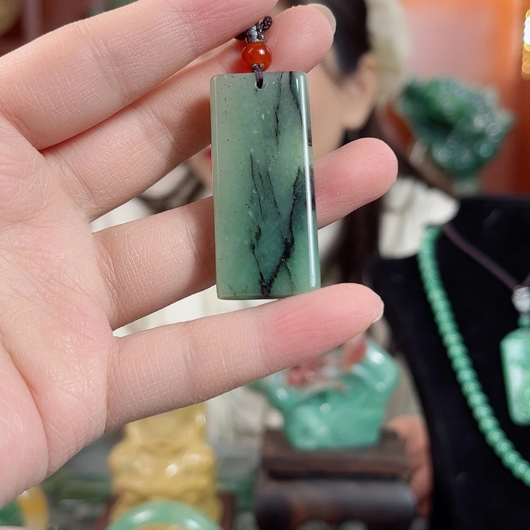 密玉（石英质玉）吊坠未镶嵌