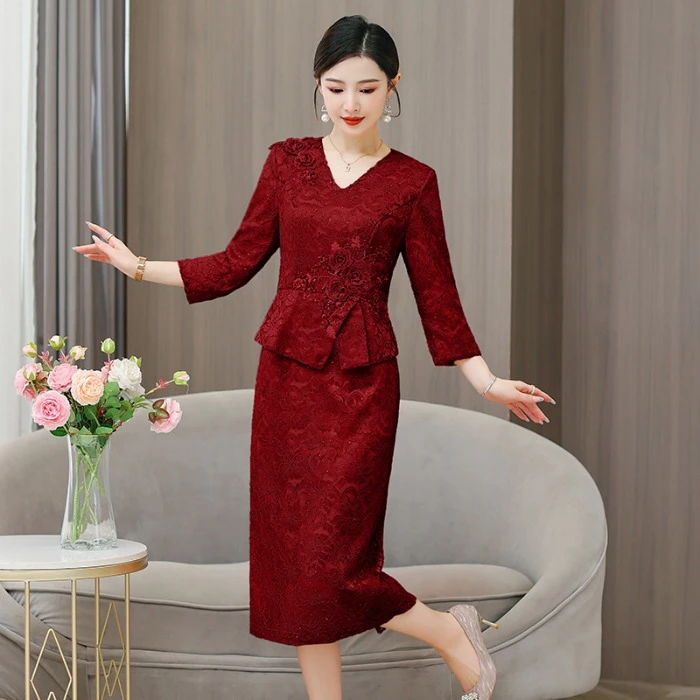 喜妈妈婚宴蕾丝礼服连衣裙2025新款喜婆婆装婚宴装敬酒修身婚宴裙