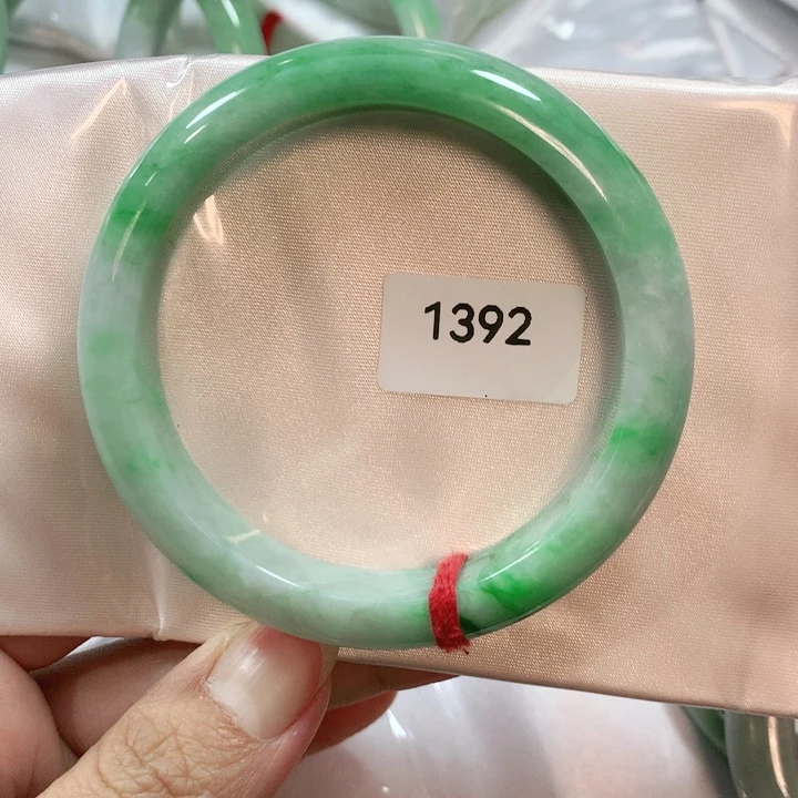 翡翠手镯未镶嵌天然翡翠手镯57.1