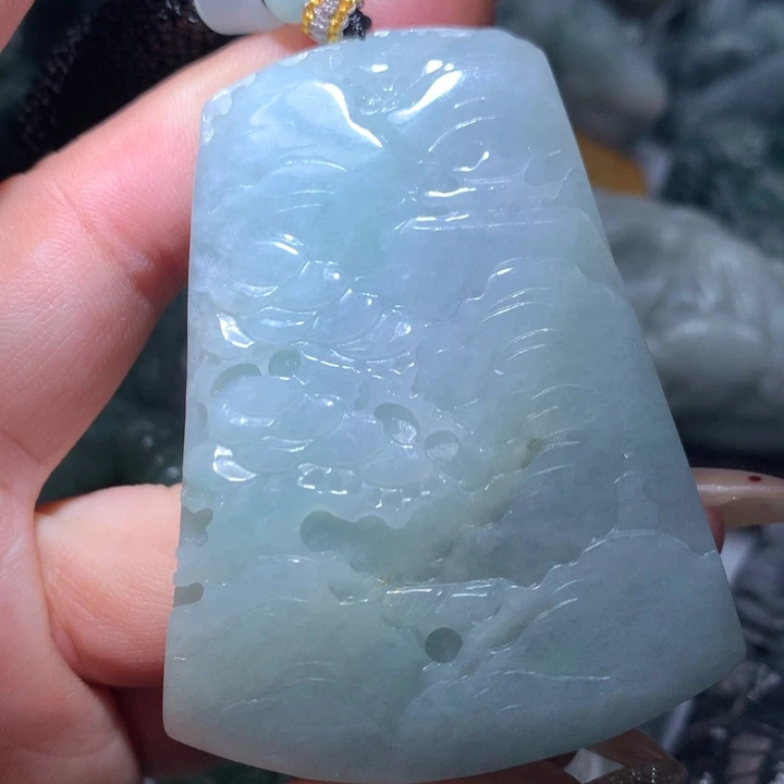 翡翠未镶嵌颈饰保真天然A货翡翠