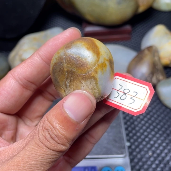 颈饰未镶嵌和田玉383