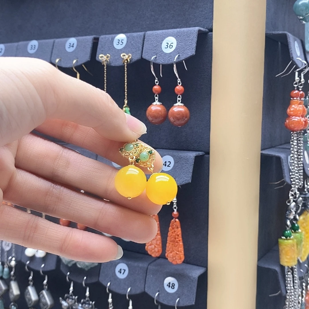 玛瑙/玉髓未镶嵌耳饰