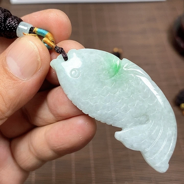 颈饰未镶嵌翡翠天然翡翠玉A货配证书