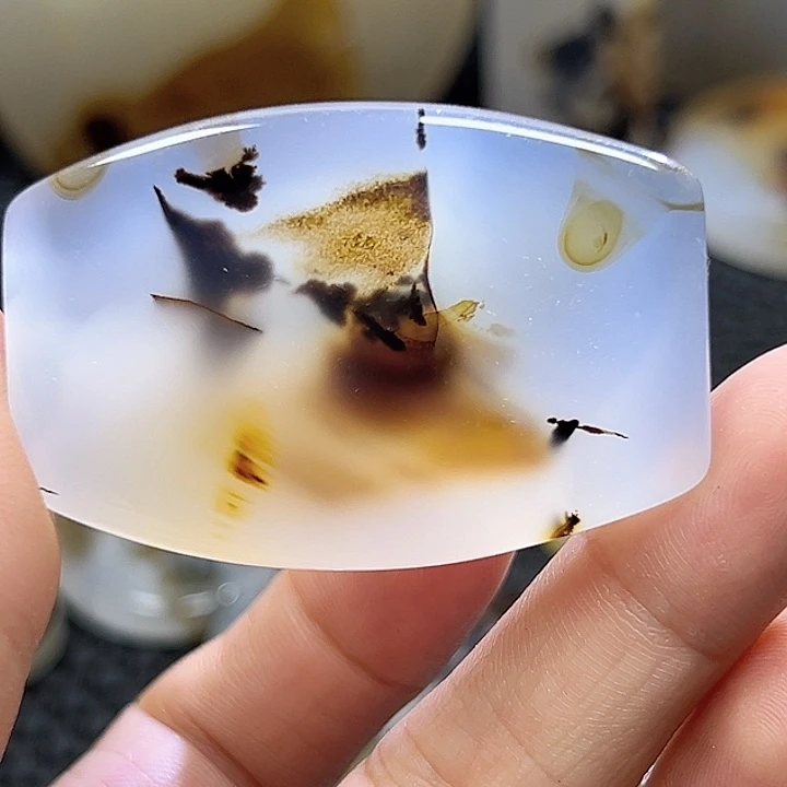 玛瑙/玉髓未镶嵌珠宝半成品