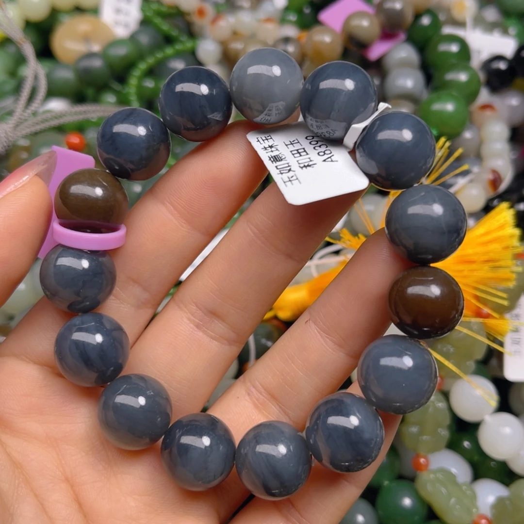 和田玉未镶嵌手链