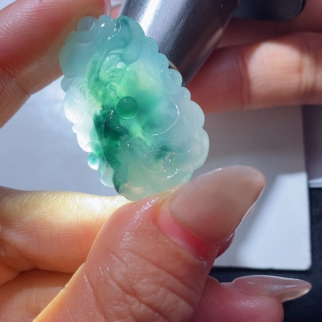 定制翡翠未镶嵌翡翠