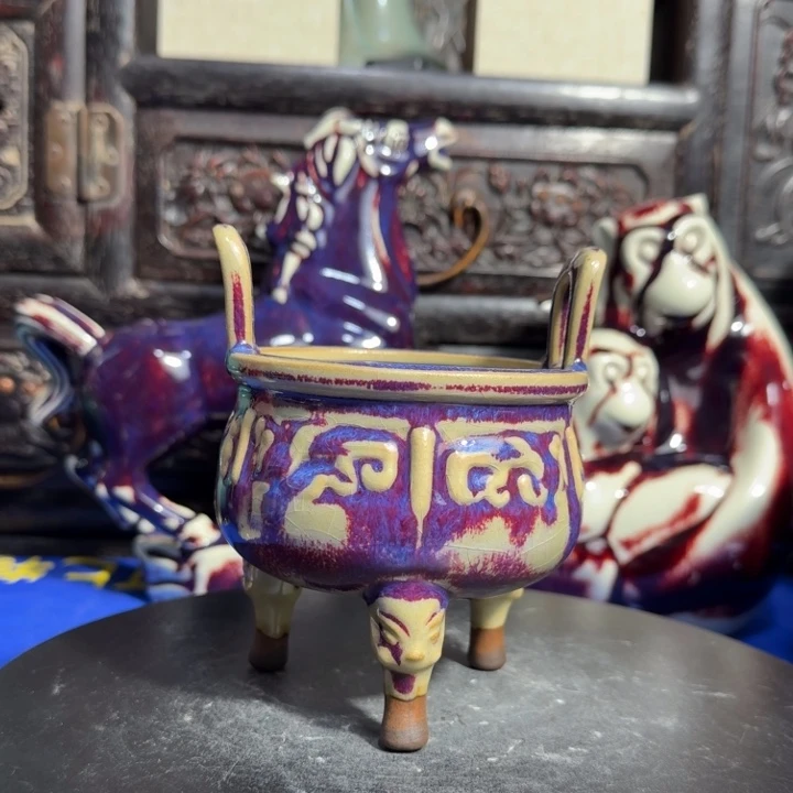 摆件瓷器制作工艺精湛