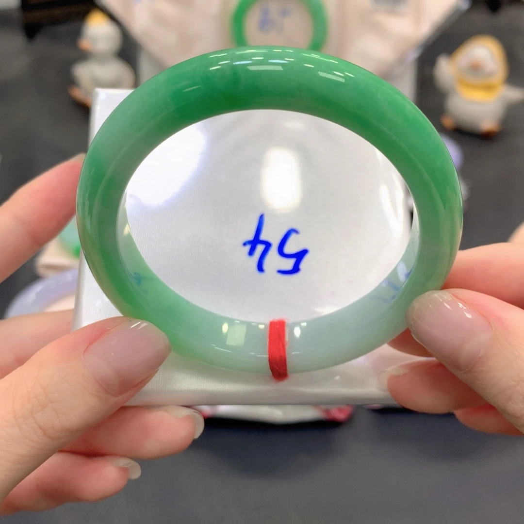 翡翠未镶嵌手镯32